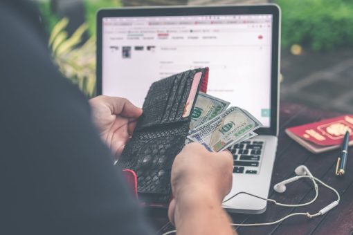 Cash On Delivery on Website Ecommerce Shop